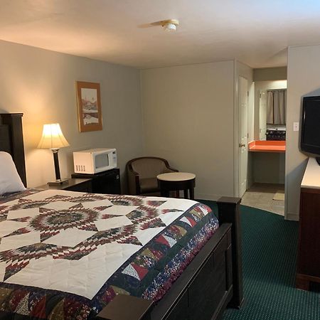 St. Mary'S Motel Saint Marys Luaran gambar